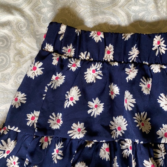 Daisy skater skirt - Picture 2 of 3